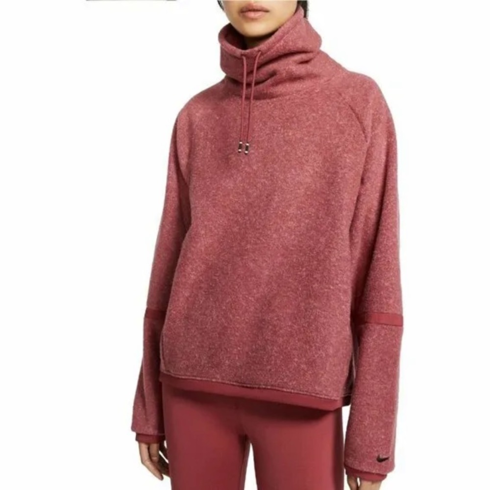 Nike Therma Fleece Long Neck Pullover in Pink Size XS